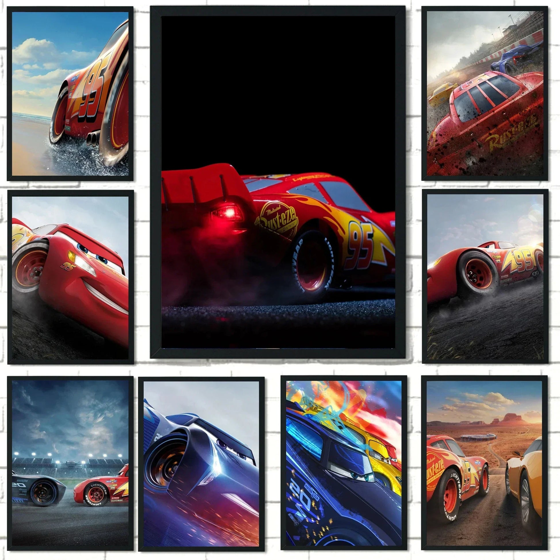 Poster Cars Flash McQueen versus Jackson Storm